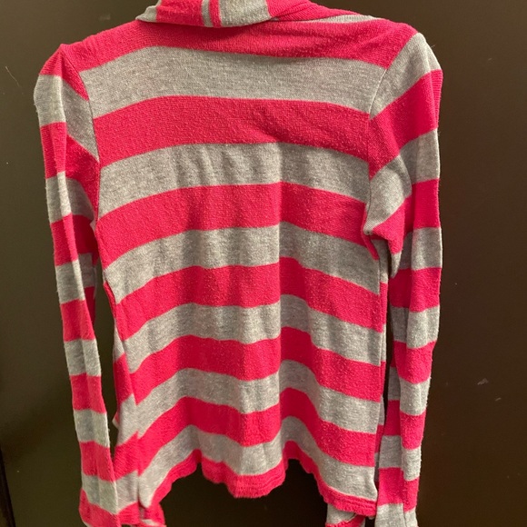 🐠2/$20 Kiddo Striped Sweater - Picture 7 of 7